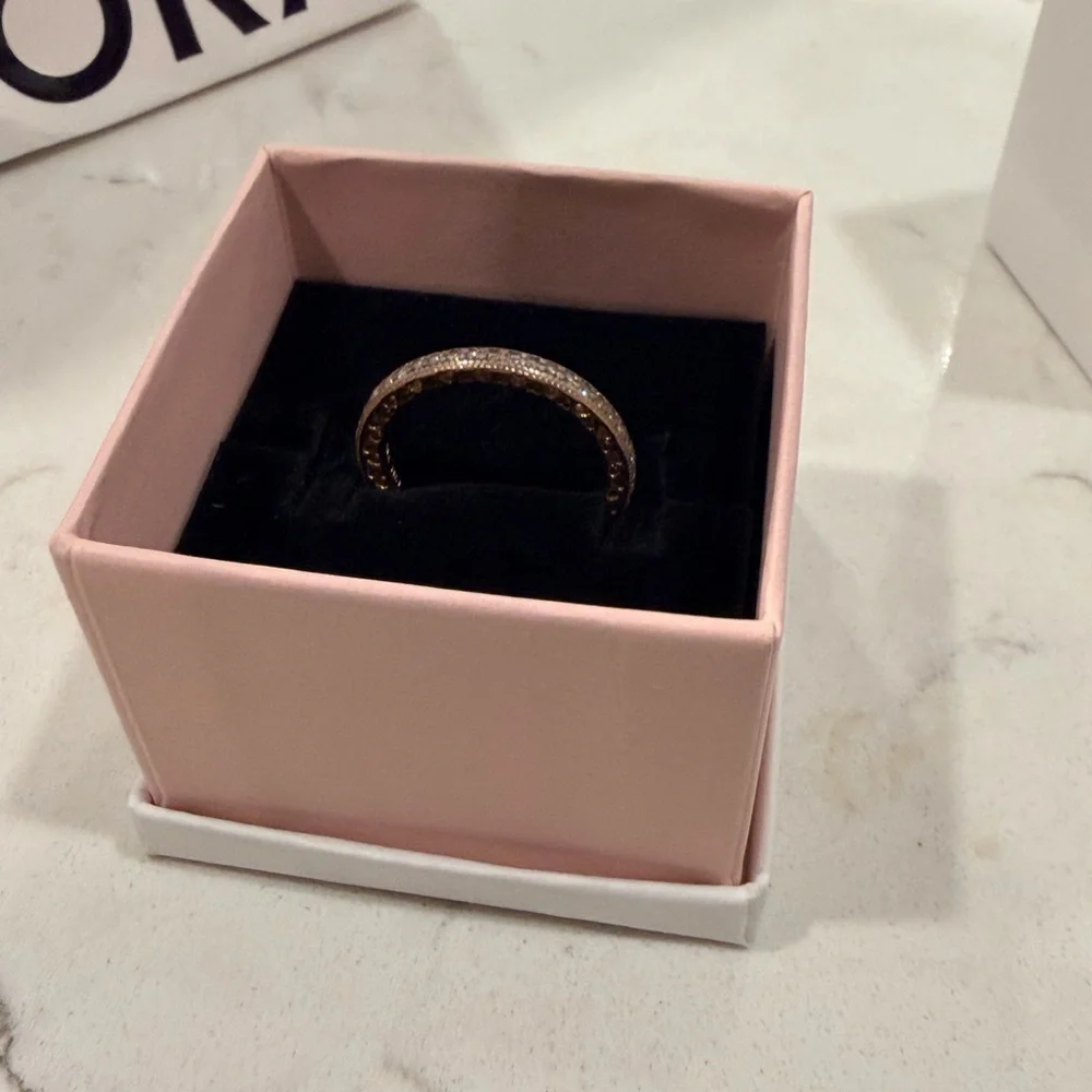 Pandora Rose SZ 7 Gold and Diamond Women's Ring